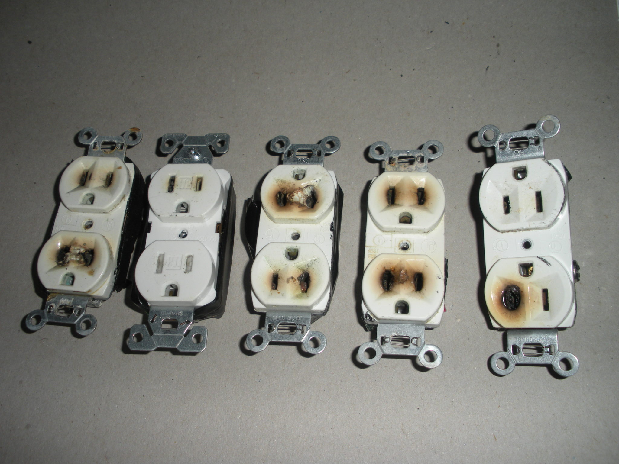 Chicago Electrician Burnt Receptacles